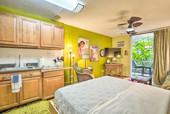 Apartment (0 Bedroom) | Interior