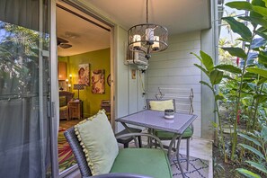 Interior - First Responders Book With Us - Kona Islander Inn! (Kailua-Kona)