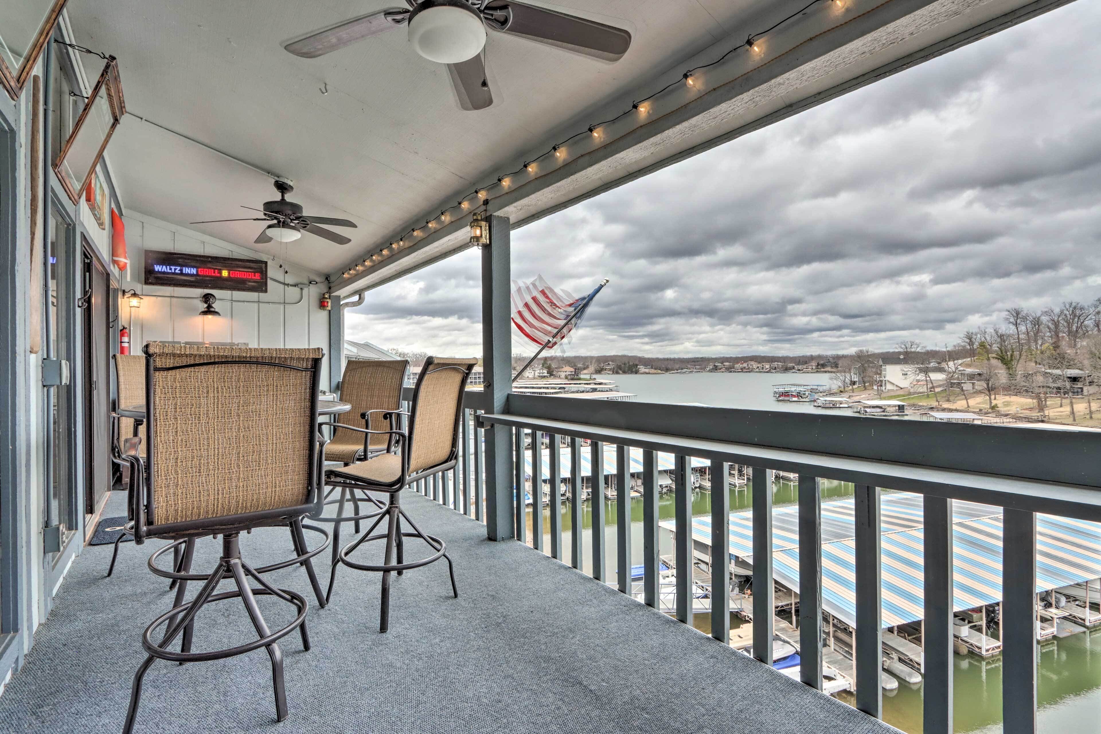 Apartment (2 Bedrooms) | Front of property