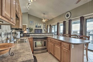 Apartment (2 Bedrooms) | Interior - Lake of the Ozarks Views: Osage Beach Condo! (Osage Beach)