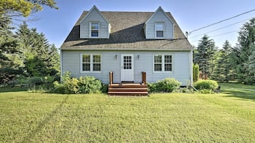 House (3 Bedrooms) | Front of property