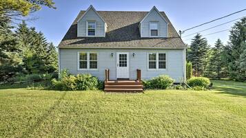 House (3 Bedrooms) | Front of property