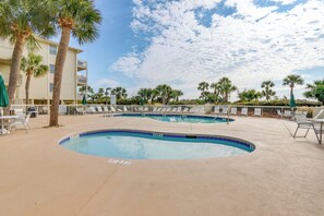 Villa (1 Bedroom) | Interior - Ocean Views + Pool Access: Hilton Head Getaway (Hilton Head Island)
