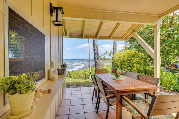 Apartment (2 Bedrooms) | Interior - Ultimate Oceanfront Townhome w/ A/C On Kona Coast (Kailua-Kona)