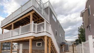 Apartment (2 Bedrooms) | Bahagian dalam