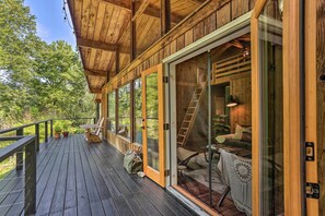 House (1 Bedroom) | Interior