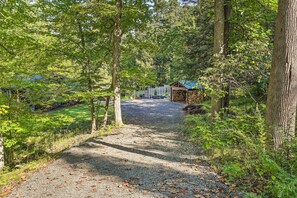 Interior - High Falls Restorative Cabin in the Woods! (High Falls)