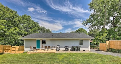 Pet-friendly Digs w/ Fire Pit & Large Yard!