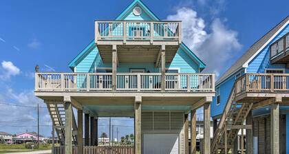 2 Blocks to Gulf: Surfside Beach Family Home!