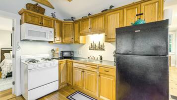 Cottage (2 Bedrooms) | Bahagian dalam