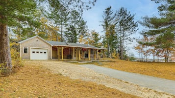 Cottage (2 Bedrooms) | Bahagian dalam