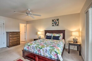 Apartment (3 Bedrooms) | Interior - Community Pool & Dock: Lake of the Ozarks Condo! (Camdenton)