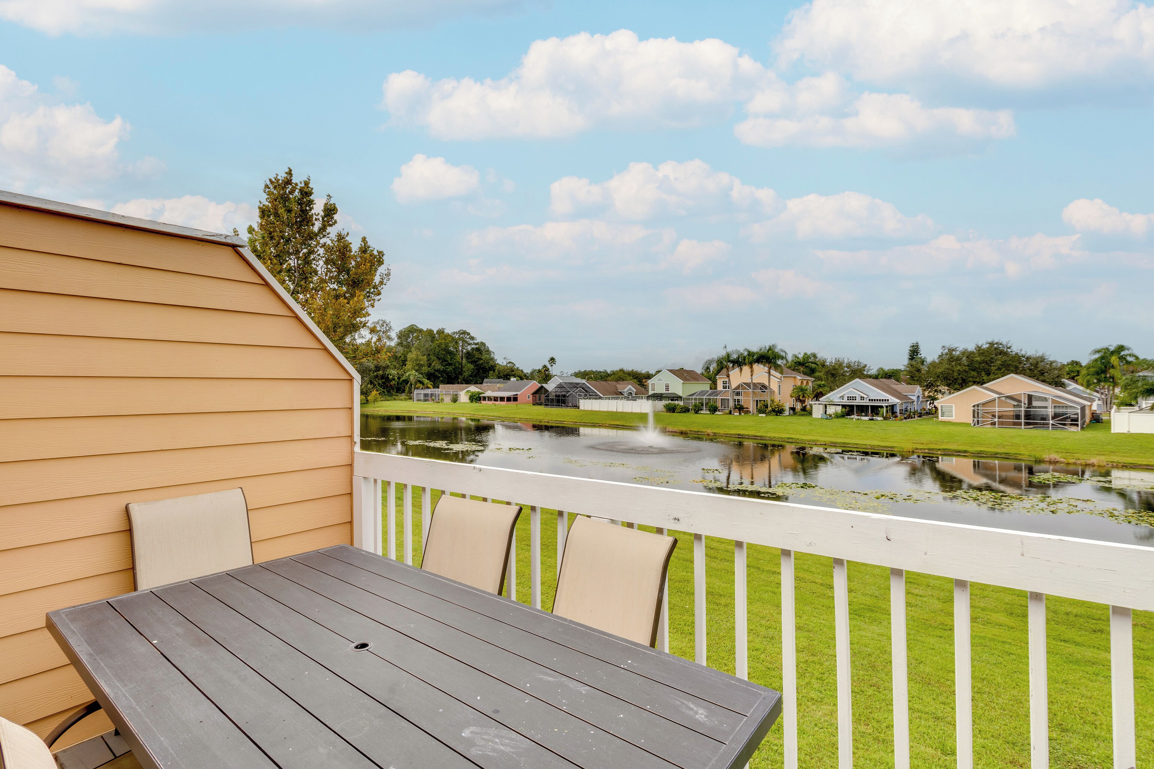 Lägenhet (3 Bedrooms) | Restaurang utomhus