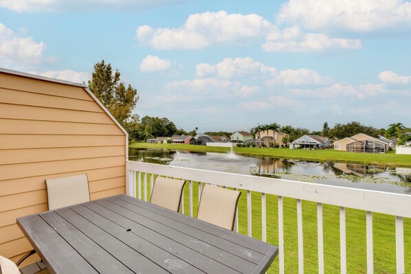 Apartment (3 Bedrooms) | Outdoor dining