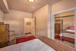 Interior - Fraser Condo: 5 Miles to Winter Park Resort! (Fraser)