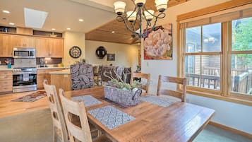 شقة (3 Bedrooms) | المنشأة من الداخل