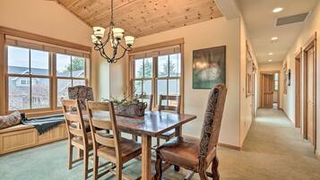 Căn hộ (3 Bedrooms) | Nội thất