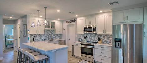 House (2 Bedrooms) | Front of property