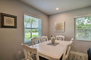 House (2 Bedrooms) | Interior - Tasteful Home w/ Patio + Grill < 2 Mi to Beach! (Naples)