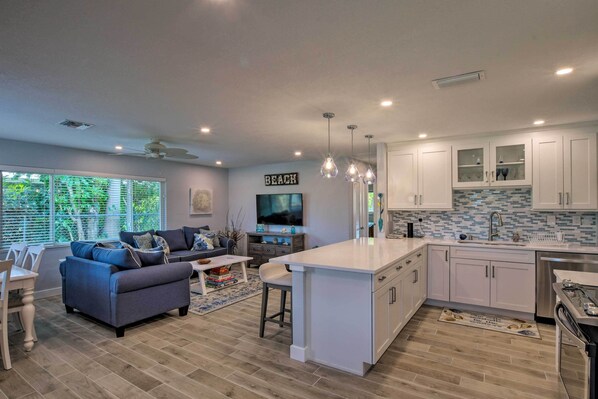 House (2 Bedrooms) | Interior