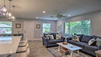 House (2 Bedrooms) | Interior