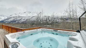 House (3 Bedrooms) | Front of property