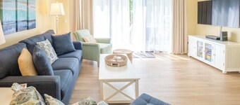 Walk to Forest Beach: Hilton Head Getaway!