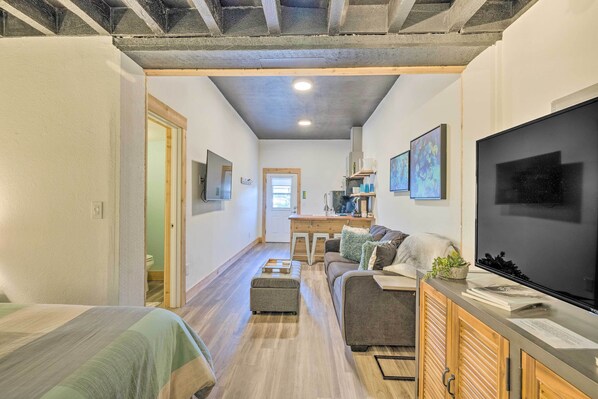 Apartment (0 Bedroom) | Interior