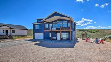 House (5 Bedrooms) | Interior