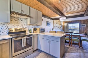 Apartment (3 Bedrooms) | Interior - Rocky Mtn Retreat: 7 Mi to Winter Park Resort (Fraser)