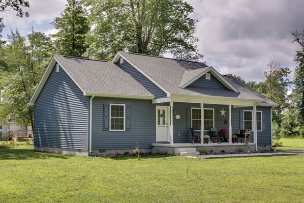 House (3 Bedrooms) | Front of property