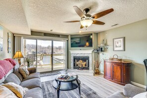 Front of property - Large Balcony w/ View: Lakefront Osage Beach Condo (Osage Beach)