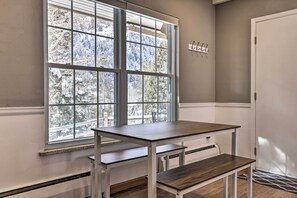 Apartment (1 Bedroom) | Interior - Prime East Vail Condo: Mountain Meets Modern! (Vail)