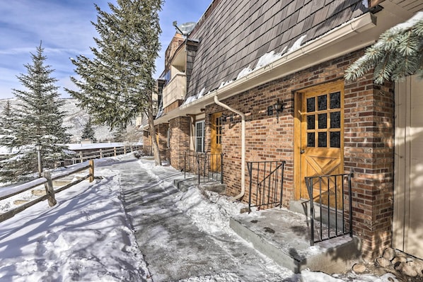 Apartment (1 Bedroom) | Interior - Prime East Vail Condo: Mountain Meets Modern! (Vail)