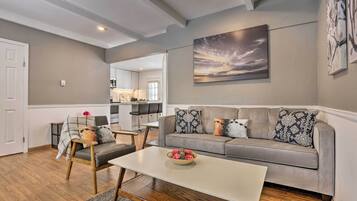 Apartment (1 Bedroom) | Interior