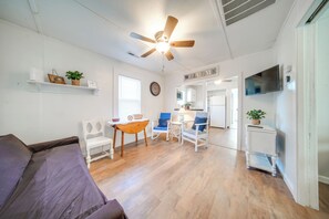 Cottage (3 Bedrooms) | Interior