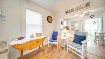 Cottage (3 Bedrooms) | Interior