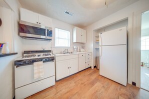 Cottage (3 Bedrooms) | Interior