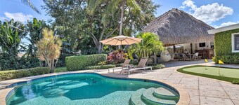 Poolside Paradise w/ Tropical Hut in Palm Beach