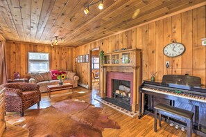 House (2 Bedrooms) | Interior - Lake Cabin w/ King Bed, Foodie Kitchen, & Views (Twin Lakes)