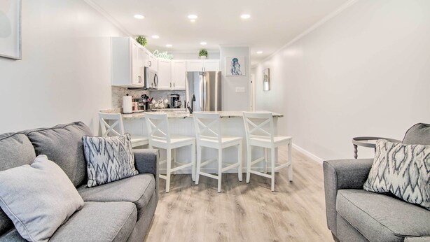 Interior - Stroll to Shore: Condo w/ Pool in Ocean City! (Ocean City)