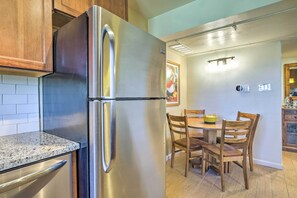 Apartment (1 Bedroom) | Interior