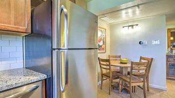 Apartment (1 Bedroom) | Interior