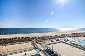 Interior - Beach Views: Golden Sands Condo in Ocean City! (Ocean City)