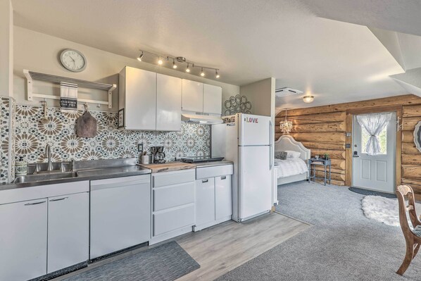 Apartment (0 Bedroom) | Interior