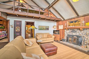 Talo (4 Bedrooms) | Sisätilat