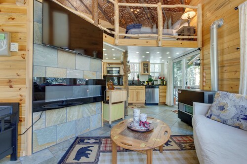 Idaho Springs Cabin w/ Hot Tub on Half Acre!