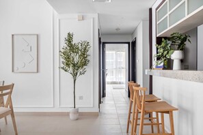 Premium Apartment | Living area | Smart TV