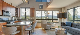 Fraser House w/ Mtn Views Near Winter Park!