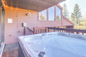 House (4 Bedrooms) | Interior - 1 Mi to Lake Tahoe: Home w/ Hot Tub & Decks (Tahoe City)